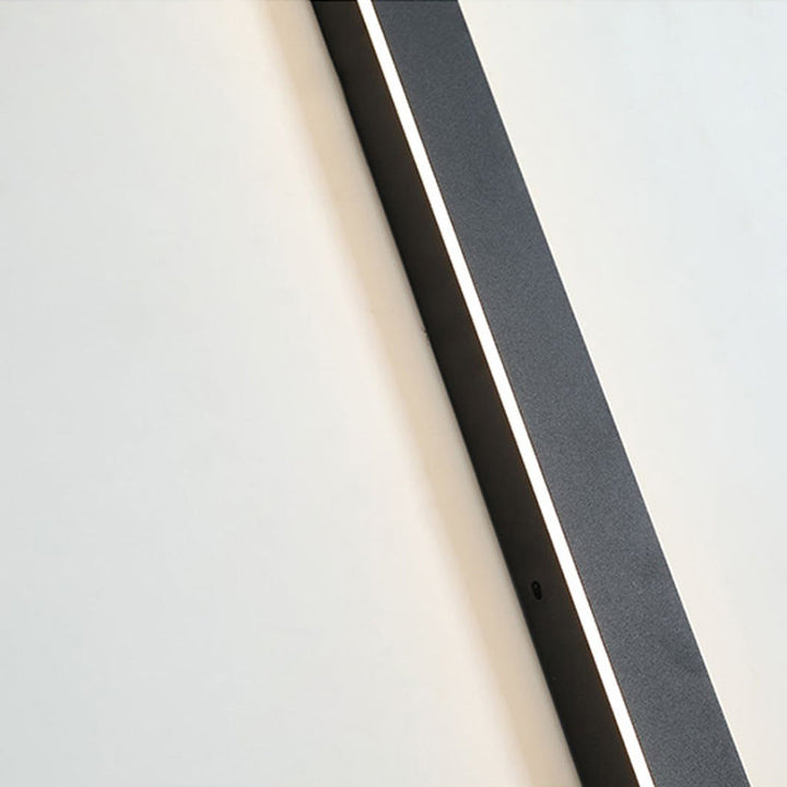Silex Linear Outdoor Wall Lamp