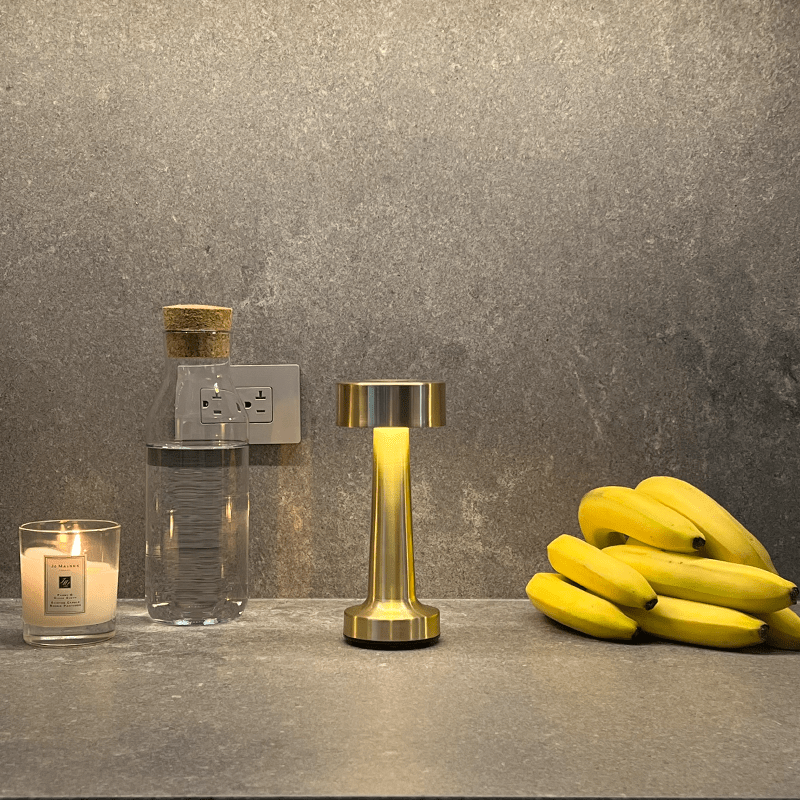 Nilo Rechargeable Table Lamp | Metal Cordless Table Light