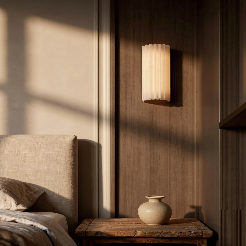 Hida | Fluted Alabaster Wall Sconce